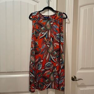 Apt. 9 sleevesless paisley dress with orange and vibrant colors Size xl.